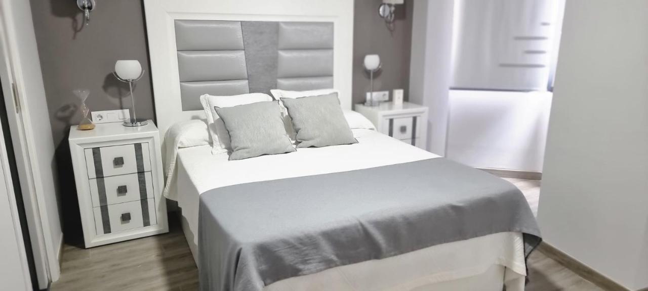 Virrey Del Pino - Apartamento En Baena Zewnętrze zdjęcie