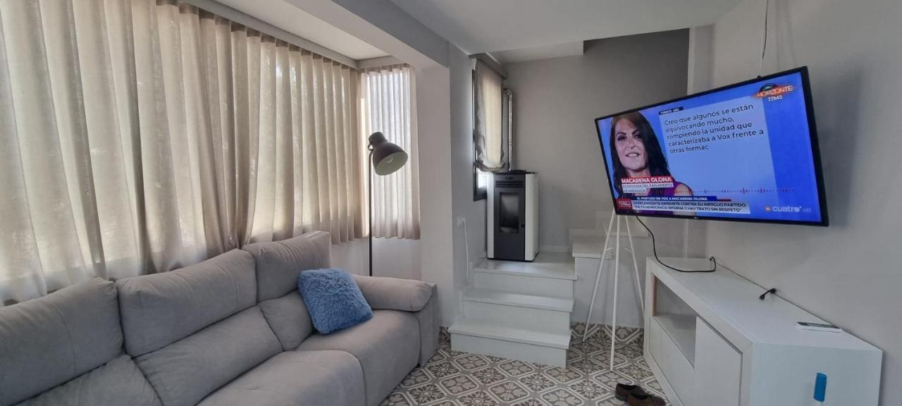 Virrey Del Pino - Apartamento En Baena Zewnętrze zdjęcie